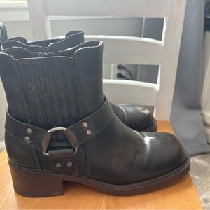 Black Ankle Boots
